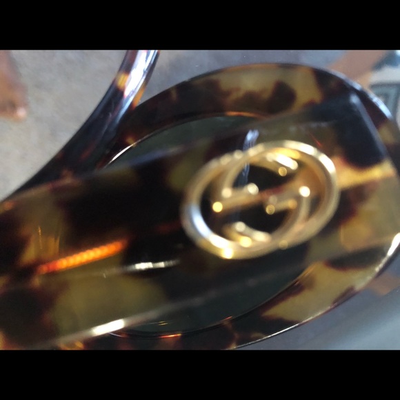 Authentic Gucci sun glasses! - Picture 5 of 5